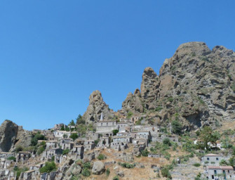 Visita nella città fantasma, Pentedattilo