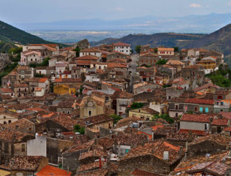 Visitando Civita, la città del Diavolo